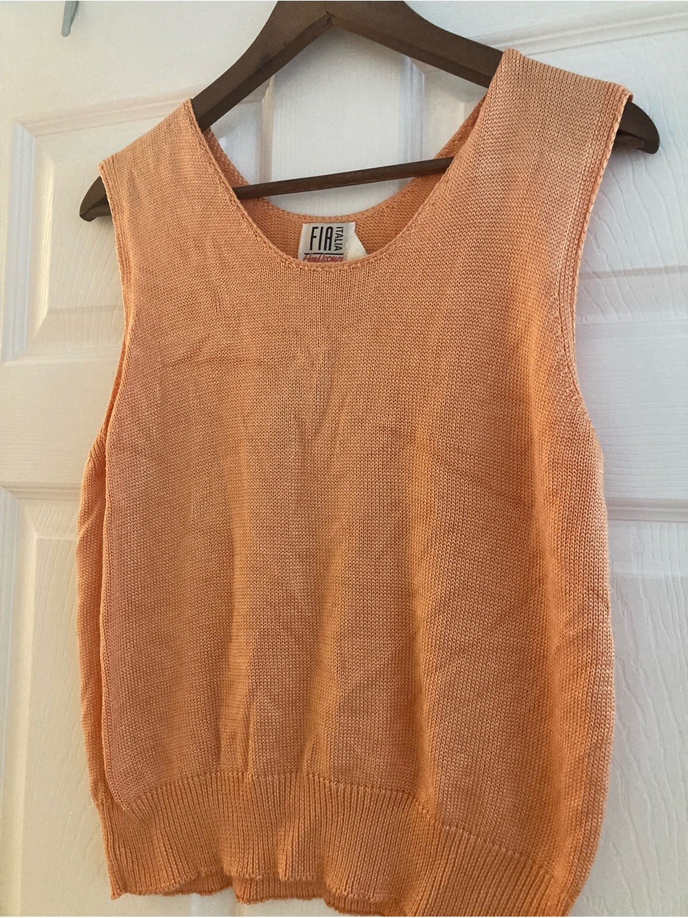Vintage Fia Italia large Sleeveless Scoop Neck Knit Tank -  orange